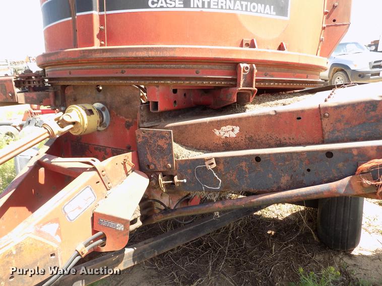 image for item FN9501 Case IH 8610 bale processor