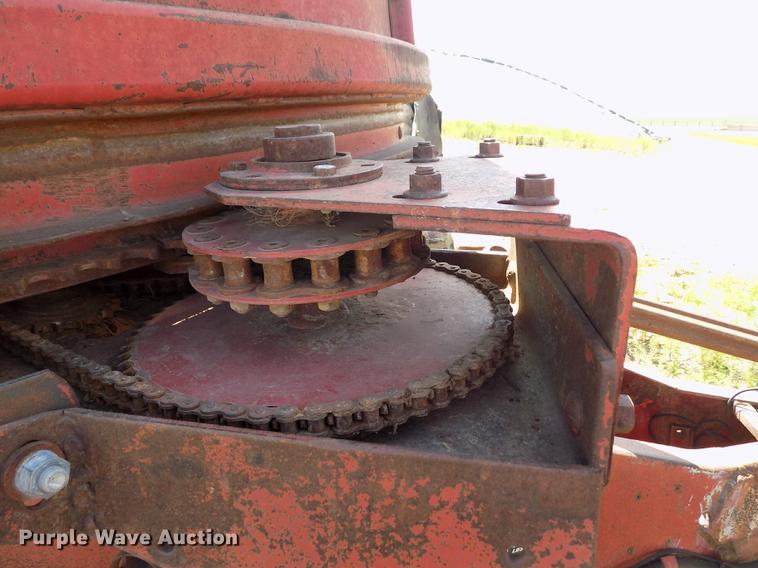 image for item FN9501 Case IH 8610 bale processor