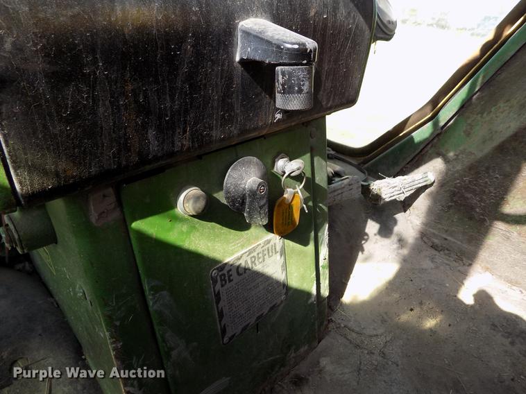 image for item FN9504 1967 John Deere 4020 tractor