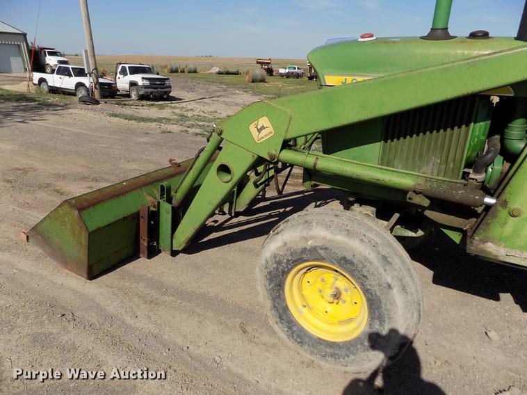 image for item FN9504 1967 John Deere 4020 tractor