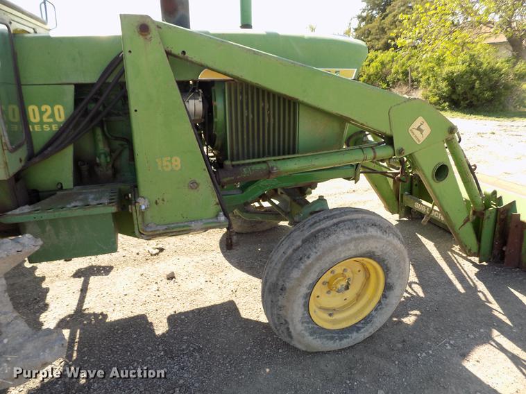 image for item FN9504 1967 John Deere 4020 tractor