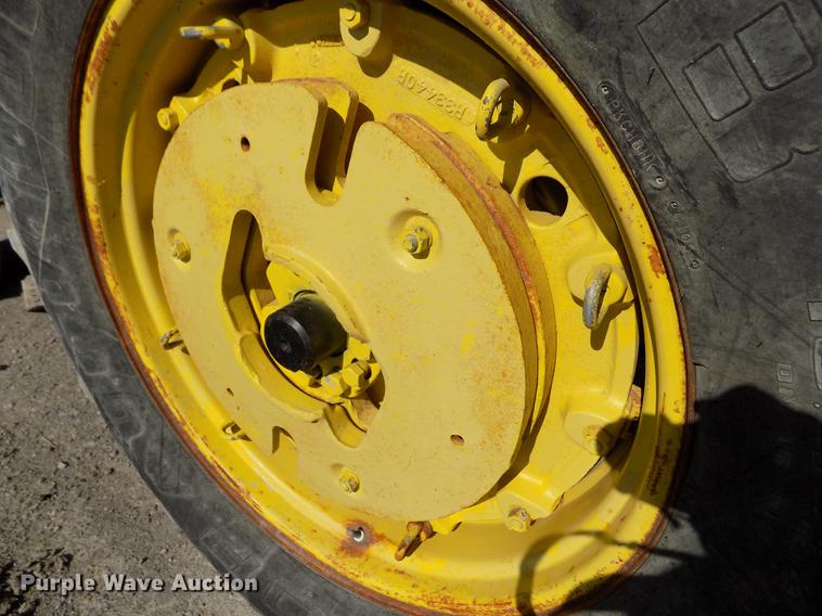 image for item FN9504 1967 John Deere 4020 tractor