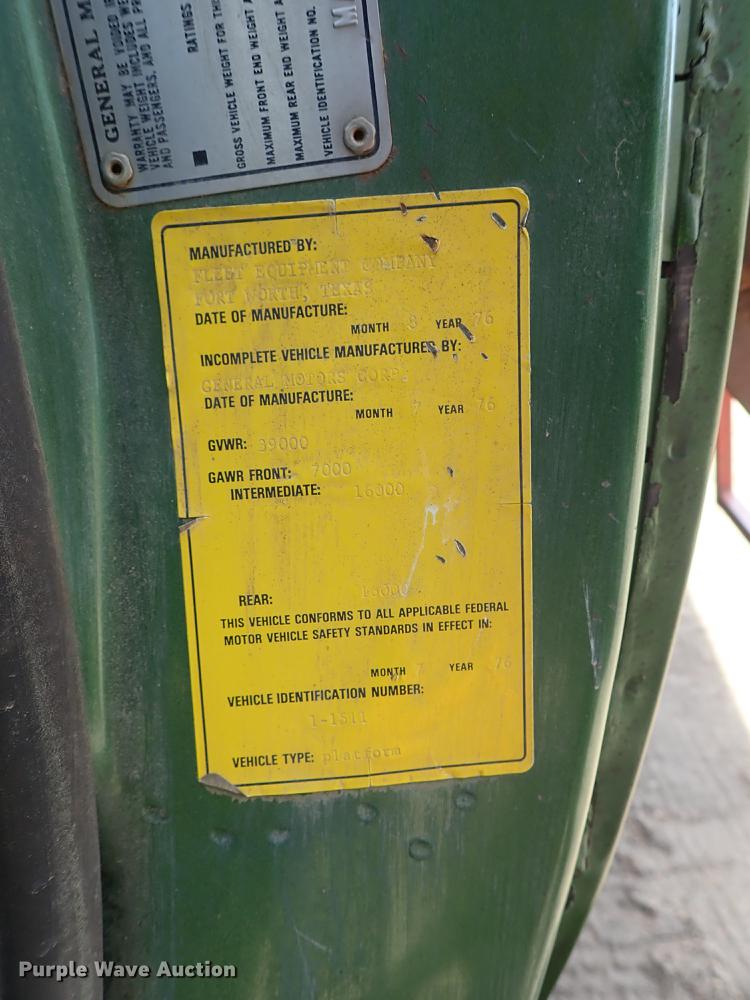 image for item FN9819 1976 Chevrolet C65 grain truck