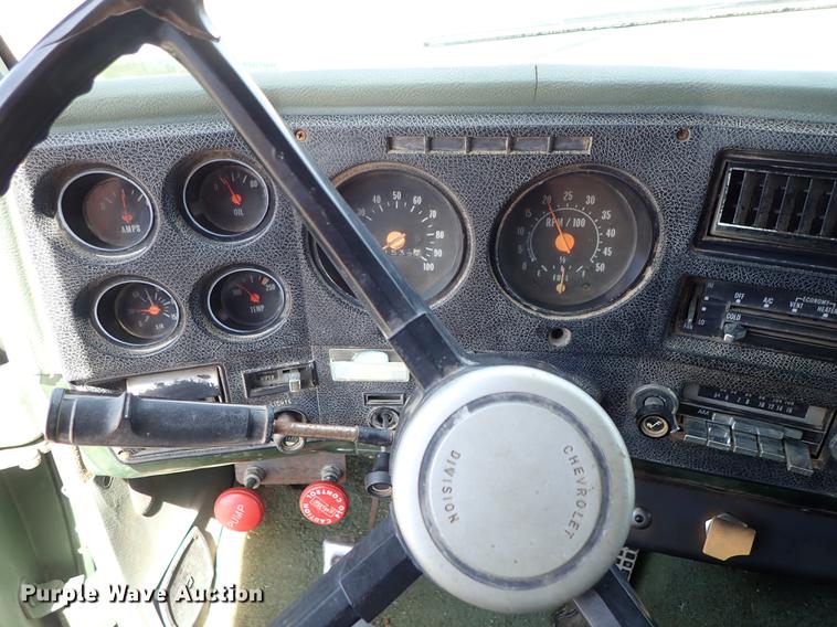 image for item FN9819 1976 Chevrolet C65 grain truck