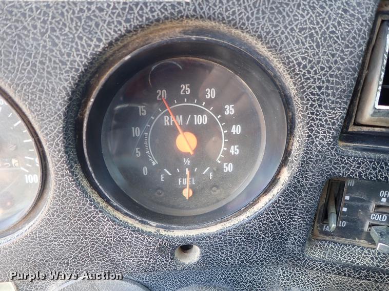 image for item FN9819 1976 Chevrolet C65 grain truck