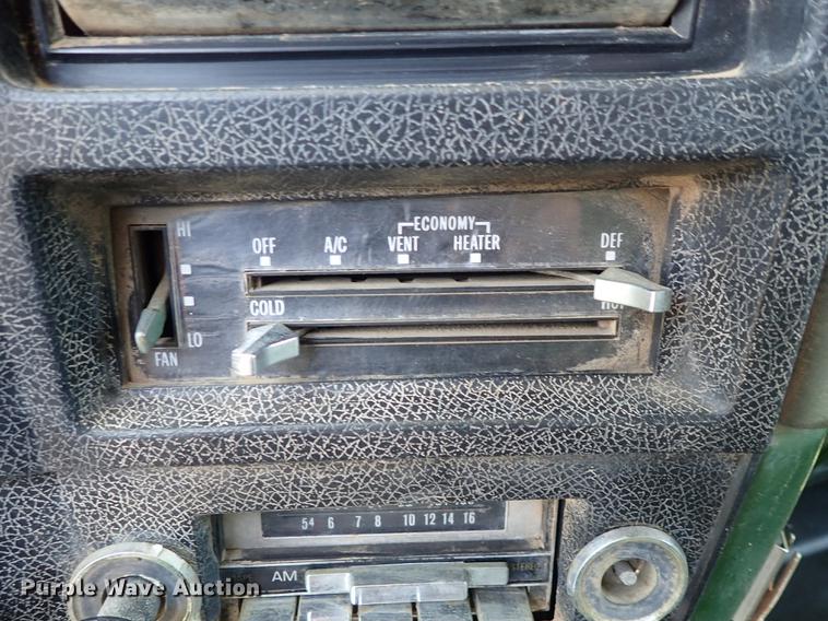 image for item FN9819 1976 Chevrolet C65 grain truck