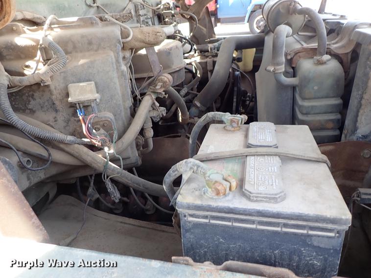 image for item FN9819 1976 Chevrolet C65 grain truck