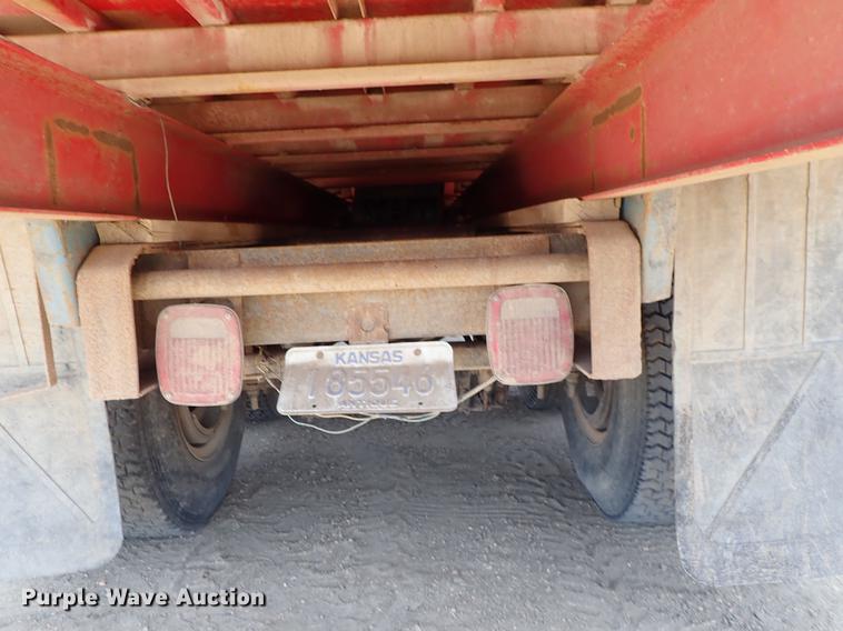 image for item FN9819 1976 Chevrolet C65 grain truck