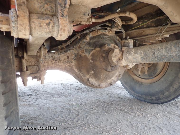 image for item FN9819 1976 Chevrolet C65 grain truck