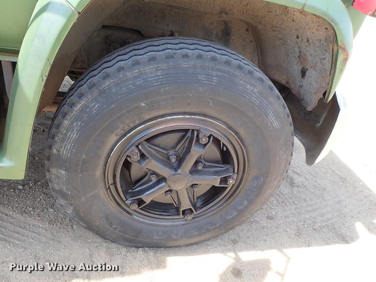 image for item FN9819 1976 Chevrolet C65 grain truck