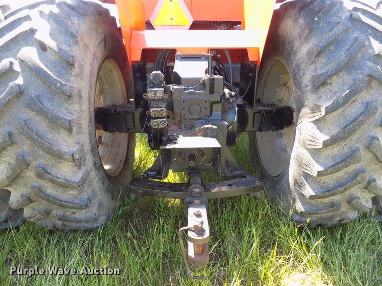 image for item FO9795 1982 Allis Chalmers 4W-305 4WD tractor