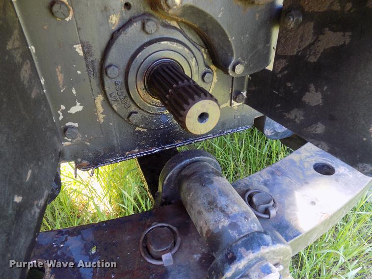 image for item FO9795 1982 Allis Chalmers 4W-305 4WD tractor