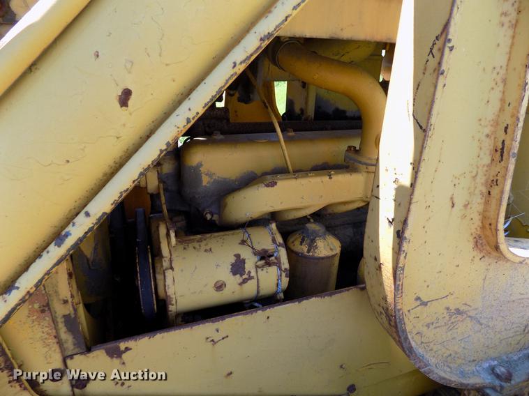 image for item FO9797 1961 International TD9 dozer