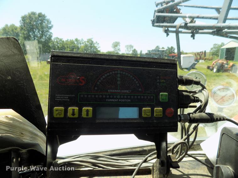 image for item FO9800 Willmar 765HT sprayer