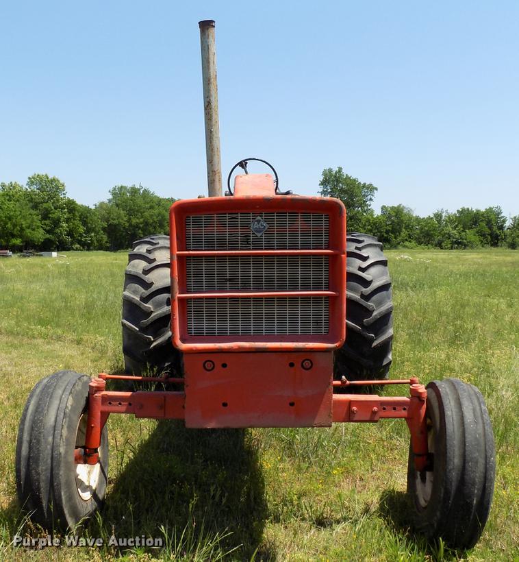 image for item FO9801 1966 Allis Chalmers 190XT tractor