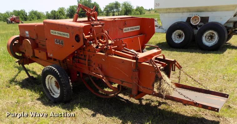 image for item FO9825 Allis Chalmers 444 small square baler