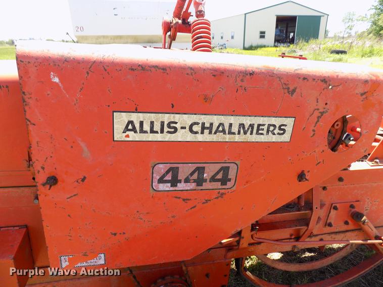 image for item FO9825 Allis Chalmers 444 small square baler