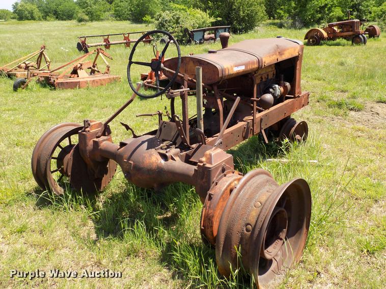image for item FO9876 Allis Chalmers WC tractor