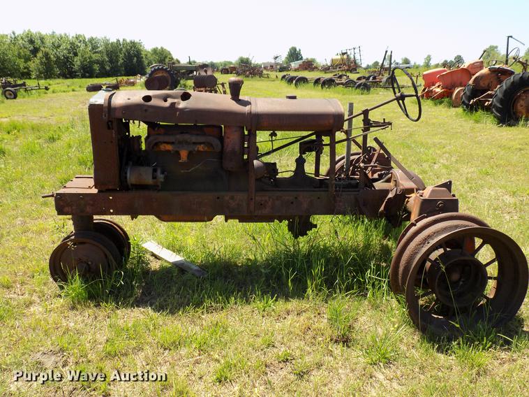 image for item FO9876 Allis Chalmers WC tractor