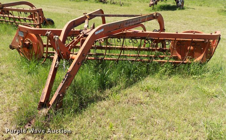image for item FO9891 Allis Chalmers basket rake