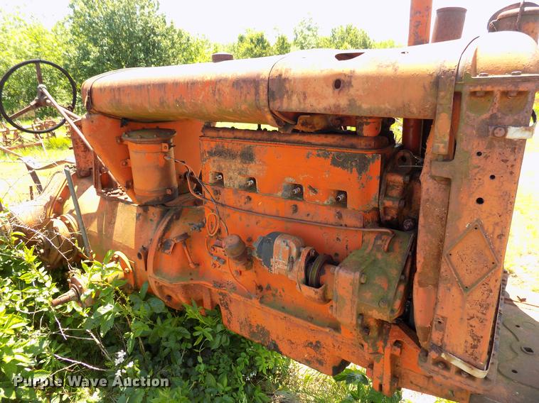 image for item FO9897 Allis Chalmers UC tractor