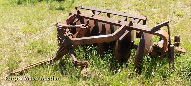image for item FO9928 One-way plow