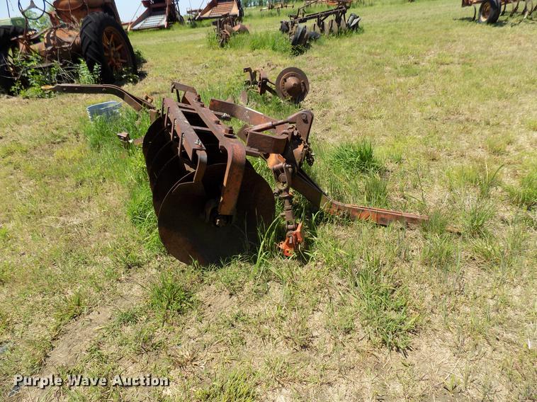 image for item FO9928 One-way plow