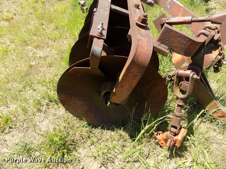 image for item FO9928 One-way plow