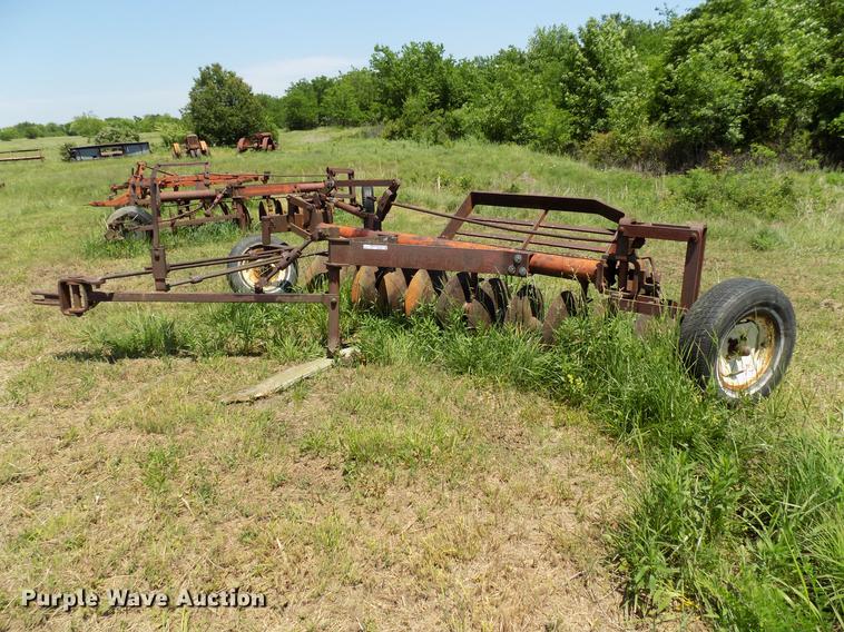 Oneway plow in Skiatook, OK Item FO9945 sold Purple Wave