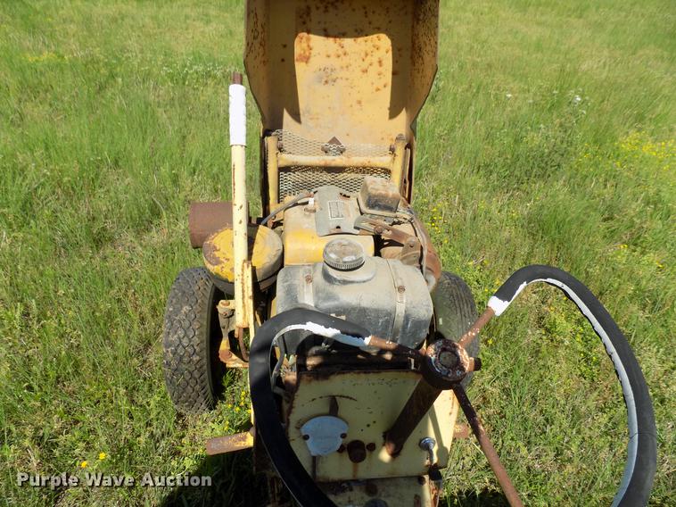 image for item FO9957 Allis Chalmers lawn mower