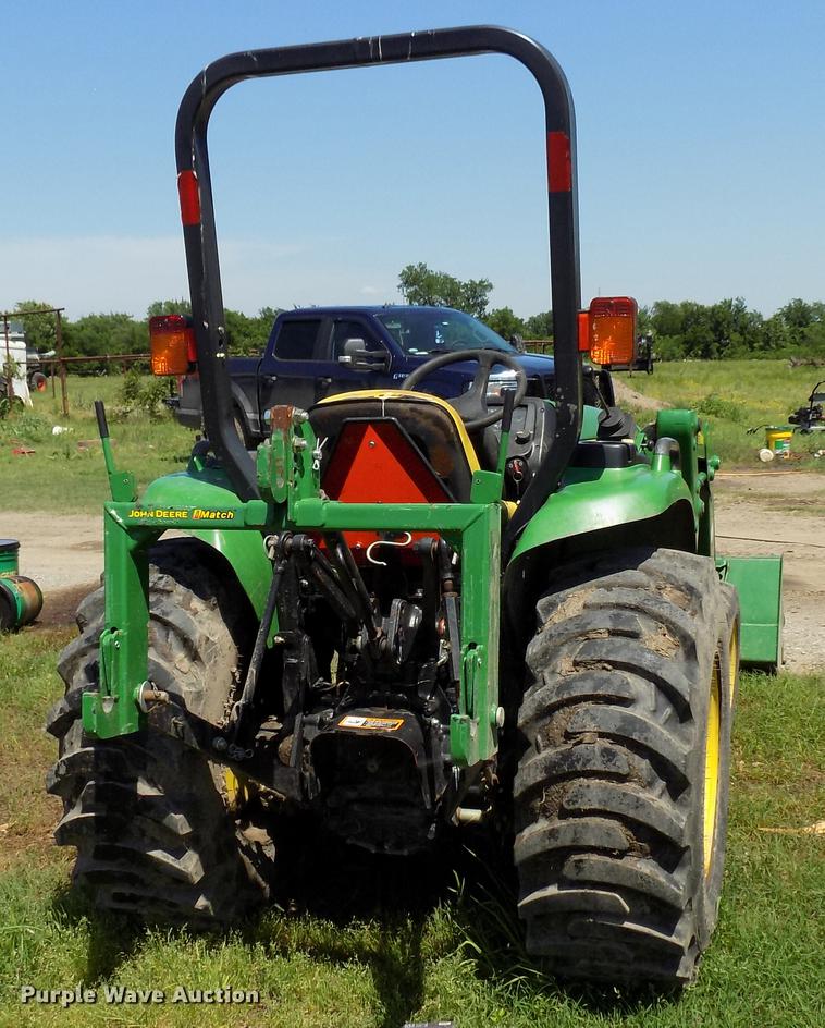 image for item FO9961 2013 John Deere 3038E tractor