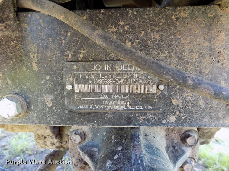 image for item FO9961 2013 John Deere 3038E tractor