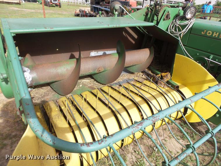 image for item FS9531 John Deere 224 small square baler