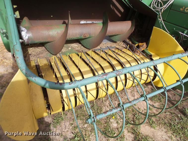 image for item FS9531 John Deere 224 small square baler