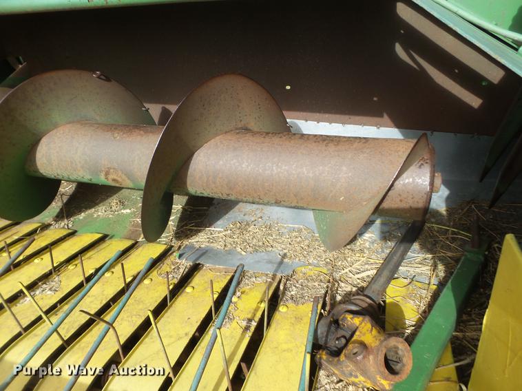 image for item FS9531 John Deere 224 small square baler