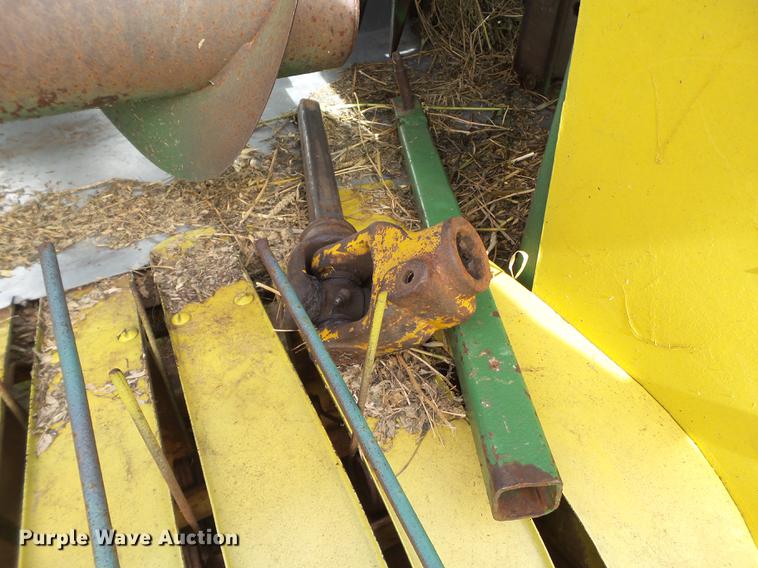 image for item FS9531 John Deere 224 small square baler