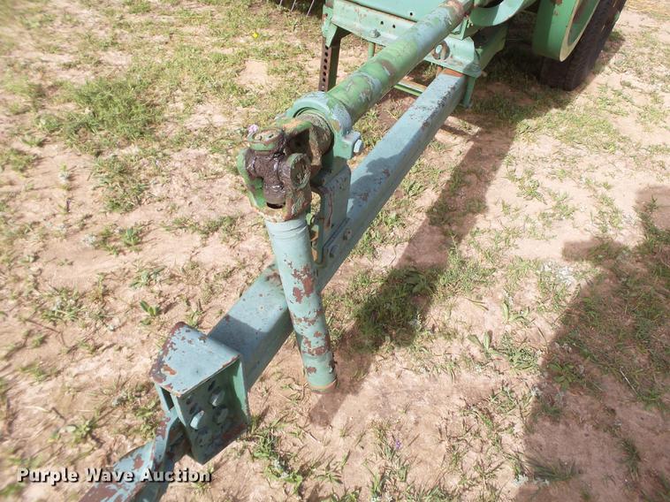 image for item FS9531 John Deere 224 small square baler