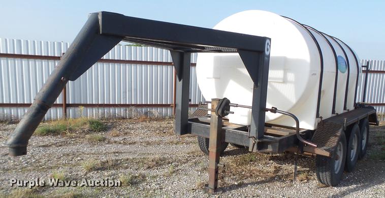 image for item FS9533 2015 shop built nurse tank trailer