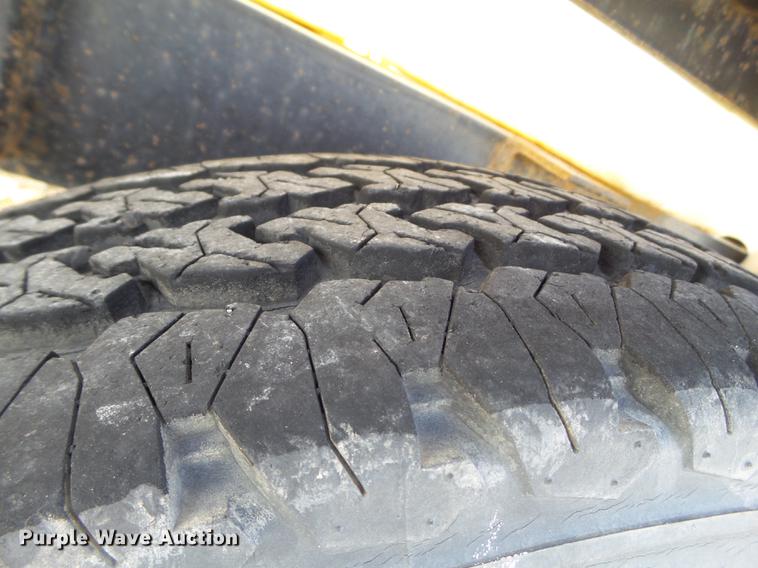 image for item FS9533 2015 shop built nurse tank trailer