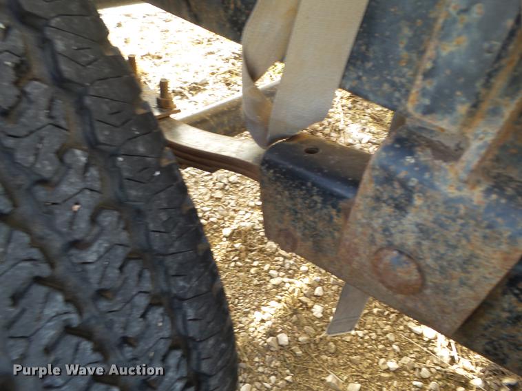 image for item FS9533 2015 shop built nurse tank trailer