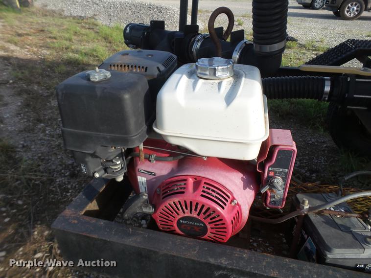 image for item FS9533 2015 shop built nurse tank trailer