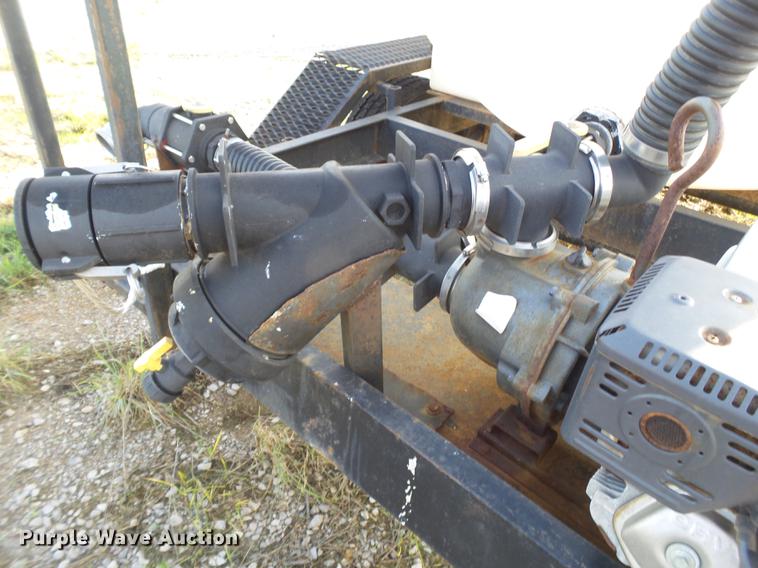 image for item FS9533 2015 shop built nurse tank trailer