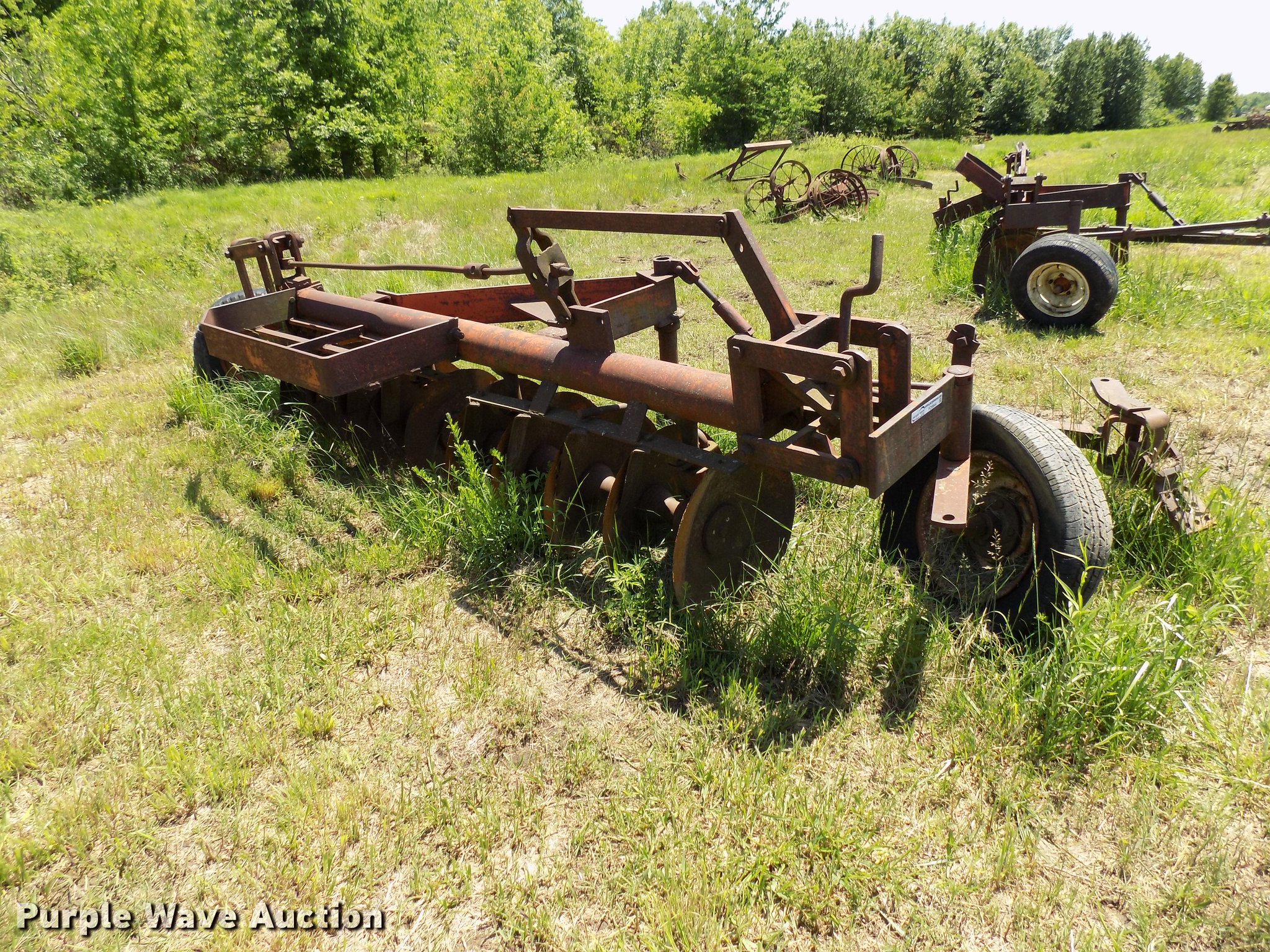 Oneway plow in Skiatook, OK Item FO9944 sold Purple Wave