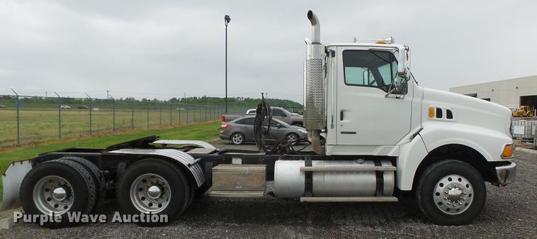 image for item CD9611 2005 Sterling L-Line semi truck