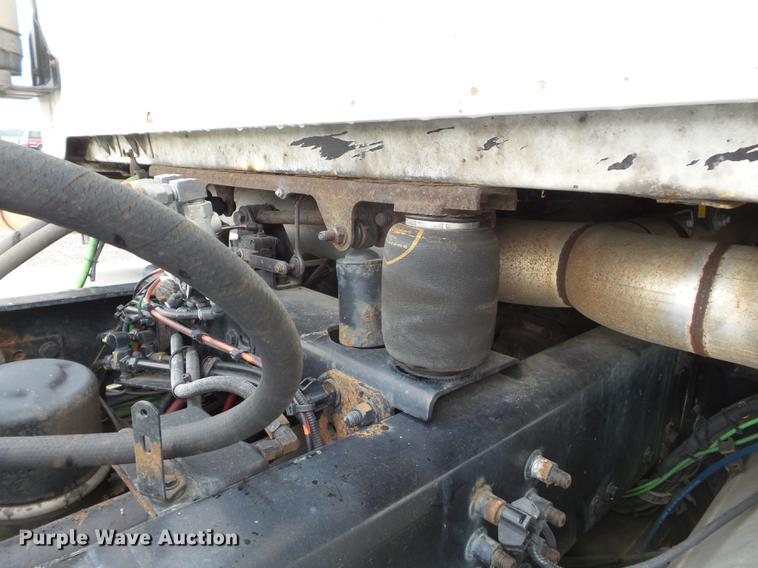 image for item CD9611 2005 Sterling L-Line semi truck