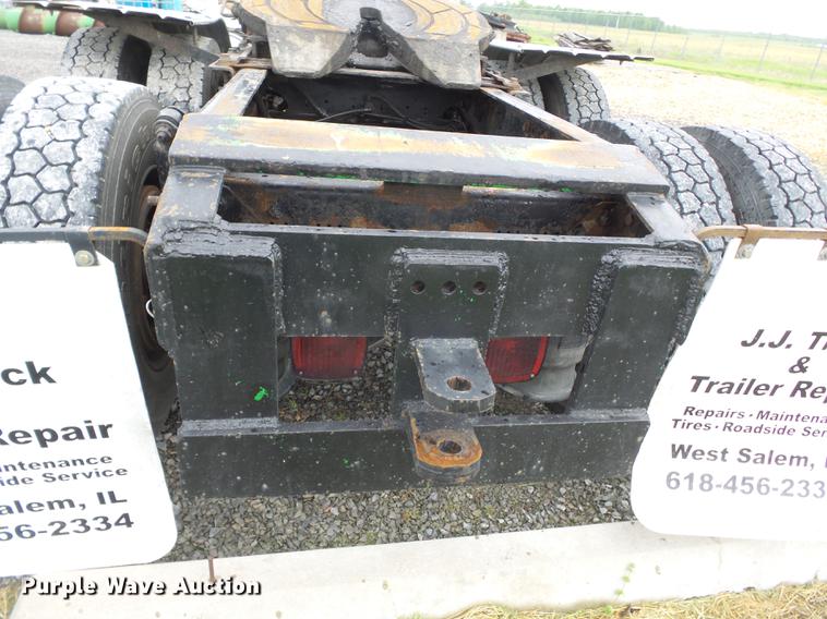 image for item CD9611 2005 Sterling L-Line semi truck