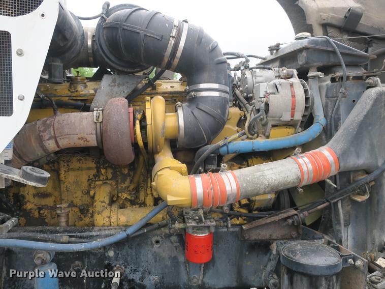 image for item DB8782 1989 Kenworth semi truck