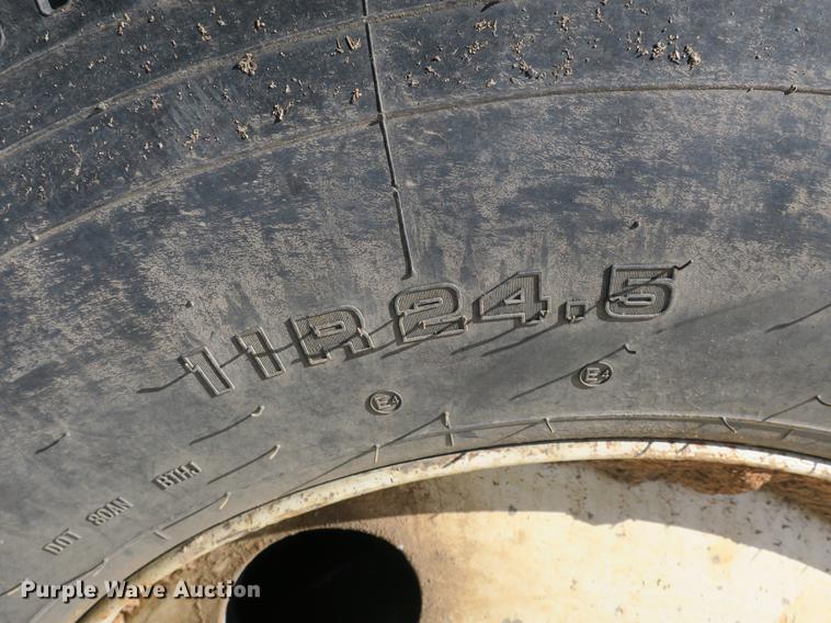 image for item DB8806 1991 Freightliner FLD semi truck