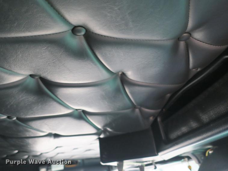 image for item DB8806 1991 Freightliner FLD semi truck