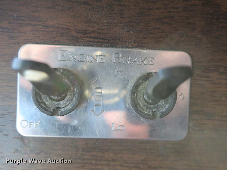 image for item DB8806 1991 Freightliner FLD semi truck